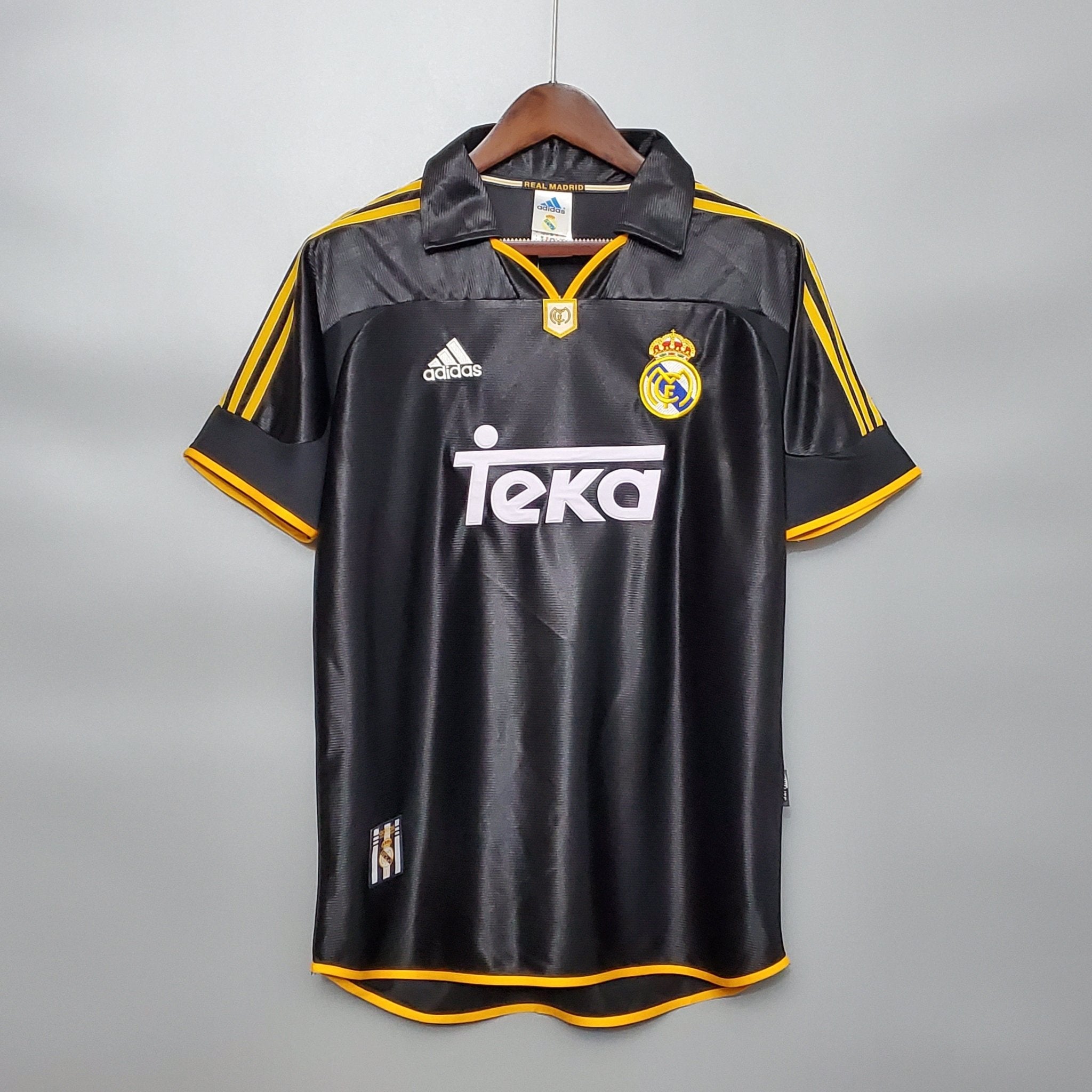 1999 - 01 - REAL MADRID AWAY | RETRO - MODU CLUB EU